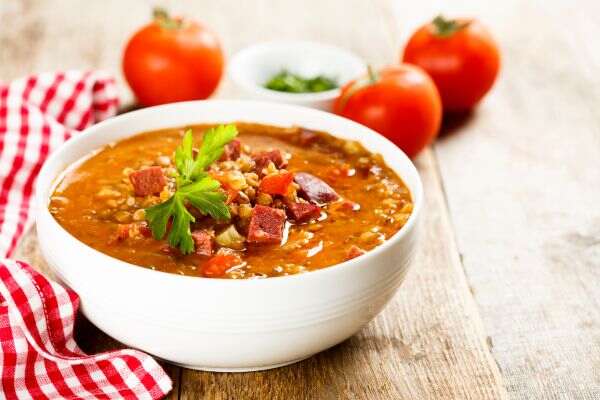 Sopa-de-Lentilha-Que-Te-Deixa-Mais-Forte-e-Com-Energia-Para-o-Dia-Todo! 