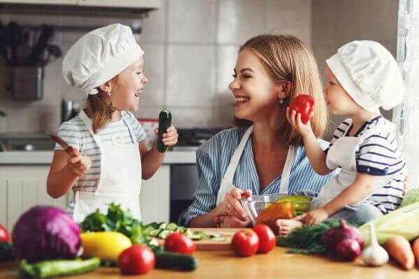 Alimentação Saudável Infantil: Como Desenvolver Hábitos  Saudáveis
